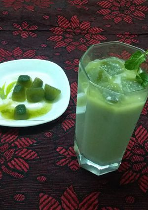 সবুজ লস্যি(sobuj lossi recipe in Bengali) রেসিপির প্রধান ছবি