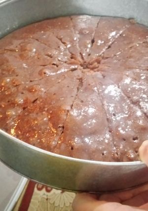 عکسی از دستور کیک در قابلمه بدون فر و همزن