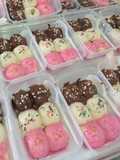 Donat Kukus Lumer Neapolitan