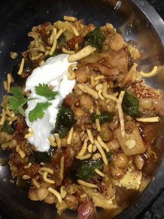 फ्राइड चीला चाट (Fried cheela chat recipe in hindi) रेसिपी मुख्य फोटो