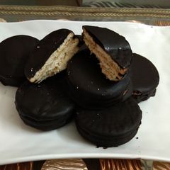 A picture of Homemade Chocopie.