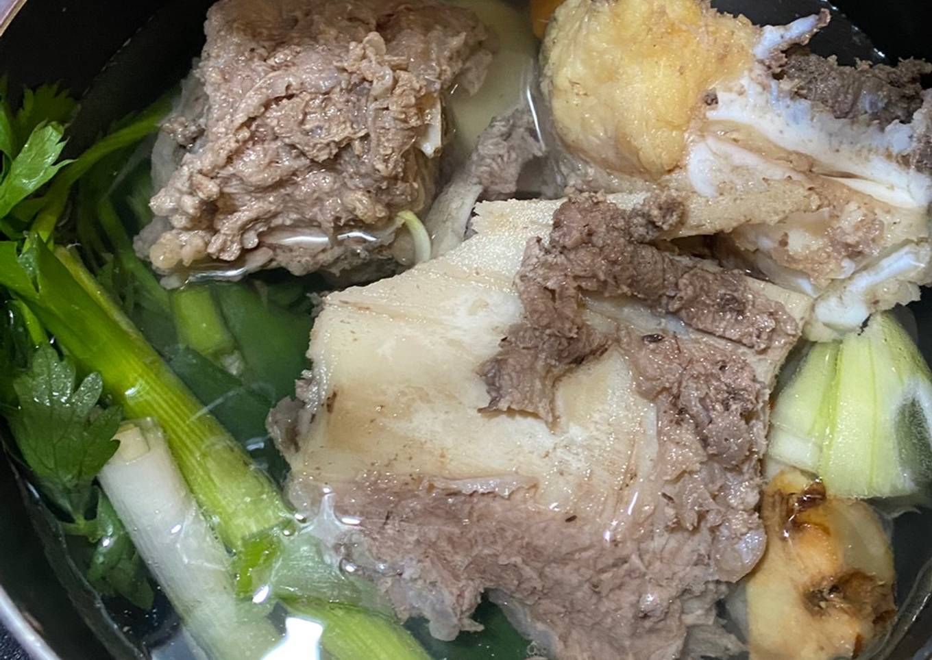 Kaldu tulang sapi mpasi
