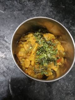 आलू बैंगन की सब्जी (aloo baingan ki sabzi recipe in Hindi) रेसिपी मुख्य फोटो
