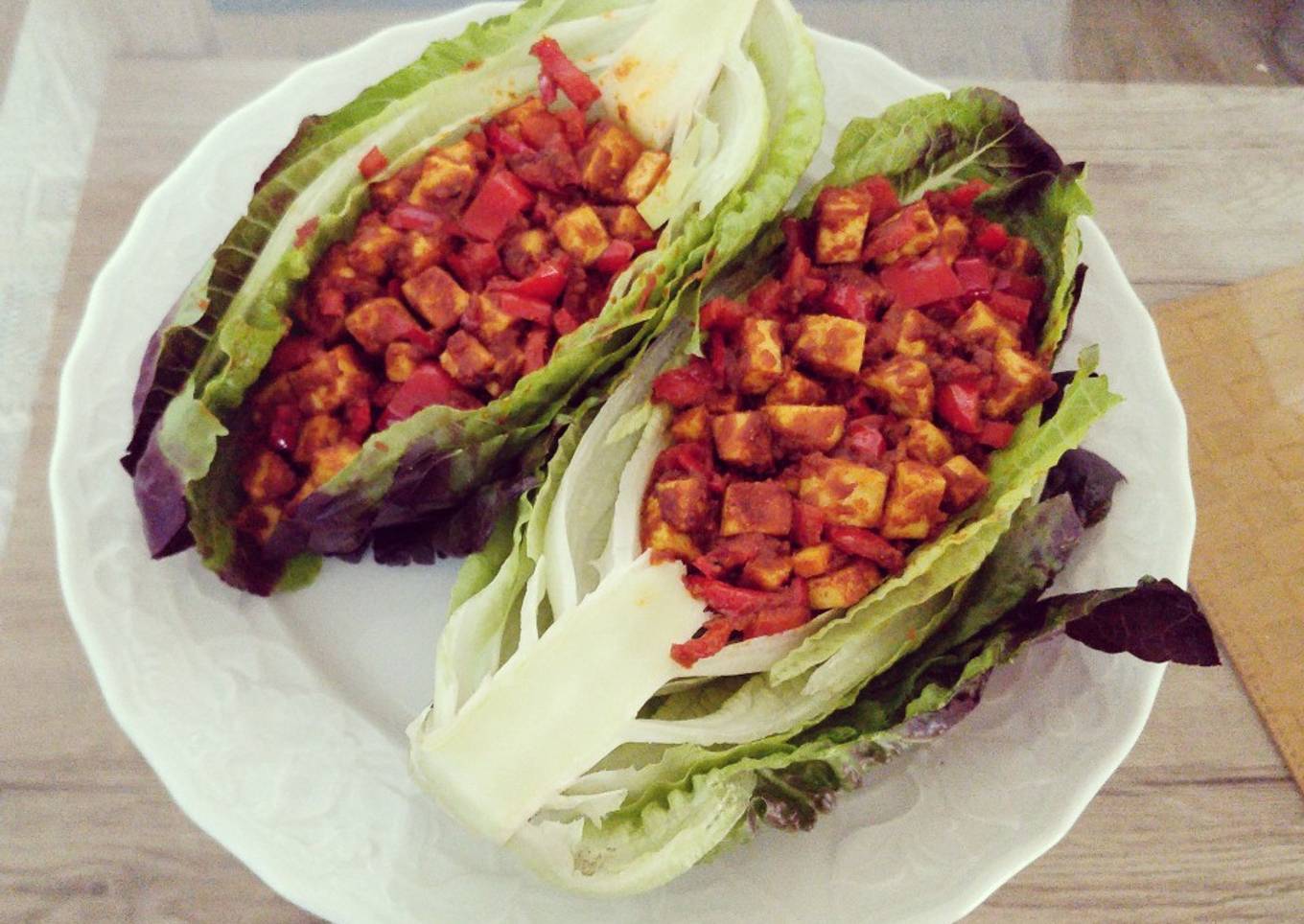 Tofu Paprika Lettuce Taco