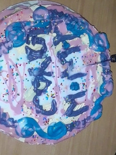 A picture of Butter icing.