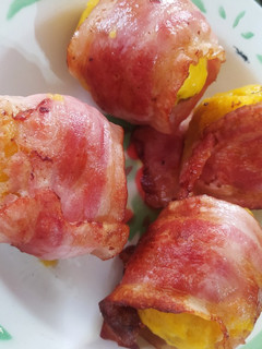 Una foto de Bolitas de maduro con tocino