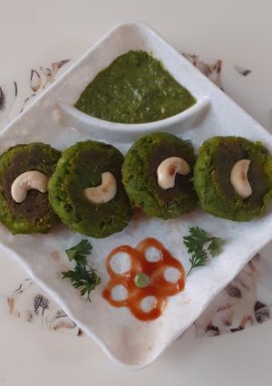 હરાભરા કબાબ (Harabhara Kebab Recipe In Gujarati) રેસીપી મુખ્ય ફોટો