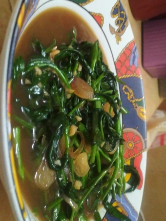 Langkah Mudah untuk Menyiapkan Resep Tumis kangkung saos tiram yang Lezat Sekali Anti Ribet, Bisa Manjain Lidah