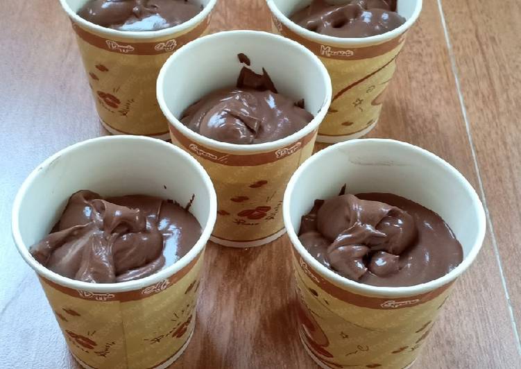 Chocolate mousse ice cream-like keto 😋