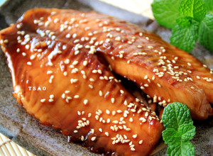 蒲燒鯛魚片 的食譜成品照片