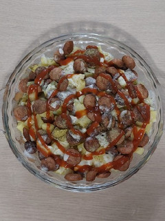 عکسی از دستور سیب زمینی و سوسیس پنیری