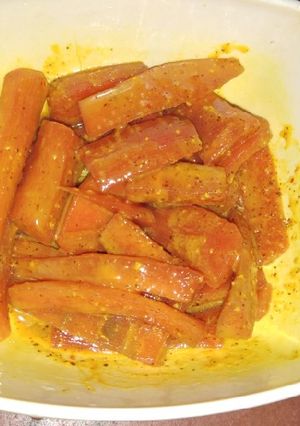 A picture of Carrot pickle.