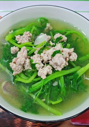 Hình của món Canh cải cúc nấu thịt băm.