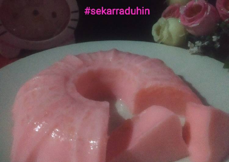 Pudding Ubi Susu Strobery