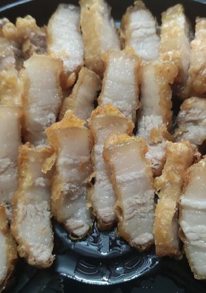 รูปของ หมูสามชั้นทอดน้ำปลา