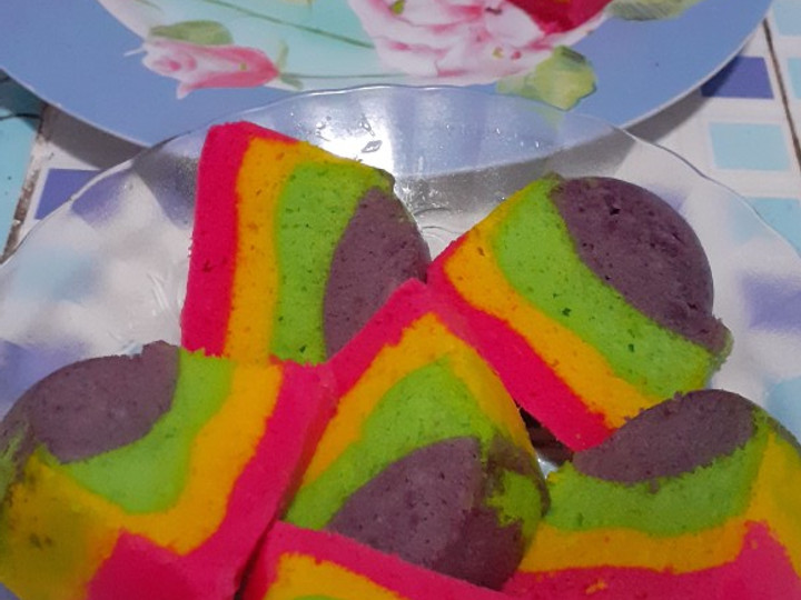 Resep: Bolu santan rainbow kukus Enak Dan Mudah