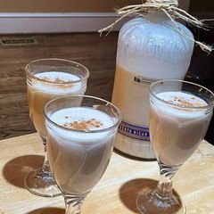 A picture of Coquito Puertoriqueno.