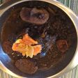 Frijoles con mano de cerdo
