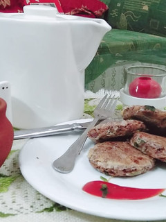 A picture of Red kidney bean kabab.