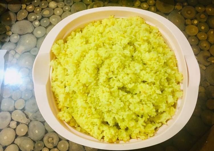 Langkah Mudah untuk Menyiapkan Nasi Kuning Rice Cooker yang Enak Banget