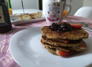 Una foto de Pancakes de avena y banana (veganos)