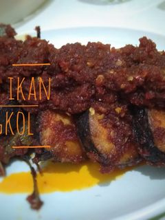Foto resep Tongkol dicabein🐟🌶/balado ikan tongkol #selasabisa