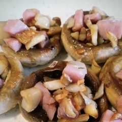 Una foto de Champiñones rellenos de pavo