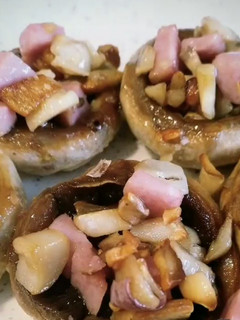 Una foto de Champiñones rellenos de pavo
