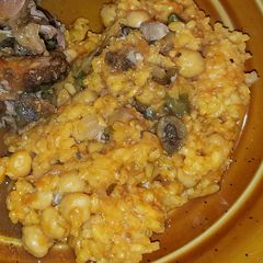 A picture of Arroz con Gandules (Rice and Pigeon Peas).