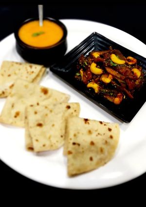 A picture of Kaju Karela Sabji.