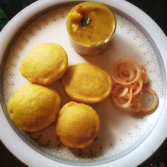A picture of Dhuska (jharkhand famous breakfast).