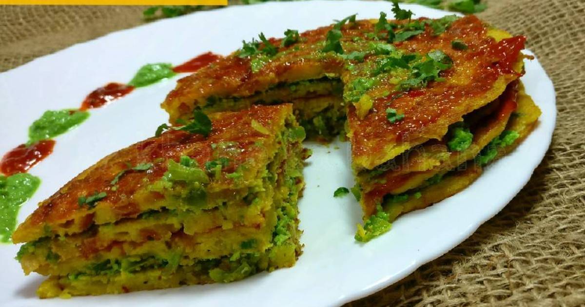Chilla Sandwich Recipe by Varsha Singh - Cookpad