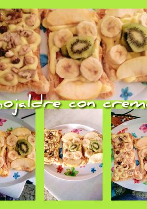 Foto principal de Hojaldre con crema frutas y frutos secos