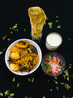અંડા બિરયાની રેસીપી મુખ્ય ફોટો