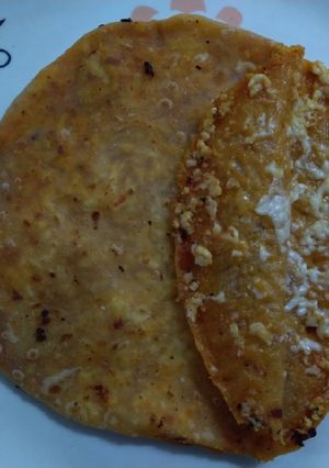 A picture of Pizza paratha.