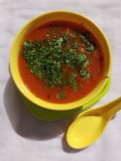 ટોમેટો સુપ (Tomato soup recipe in Gujarati) રેસીપી મુખ્ય ફોટો
