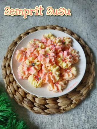 Cara Mudah Membuat Resep Semprit Susu Cantik Manis yang  Bikin Ketagihan Anti Ribet, Uenak Banget