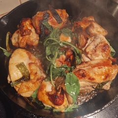 A picture of Basil Chicken.