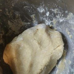A picture of Muerbeteig Pastry dough.