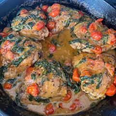 A picture of Easy Creamy Tuscan Chicken Recipe.