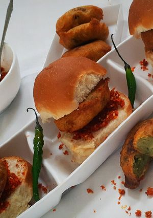 A picture of Vada pav.