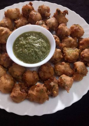 A picture of Moongdal pakode.