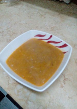 صورة لوصفة شوربه عدس بالشعريه