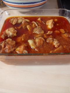 Una foto de Pollo con tomate 🍅