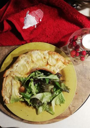 Une photo de Le repas quiche /salade