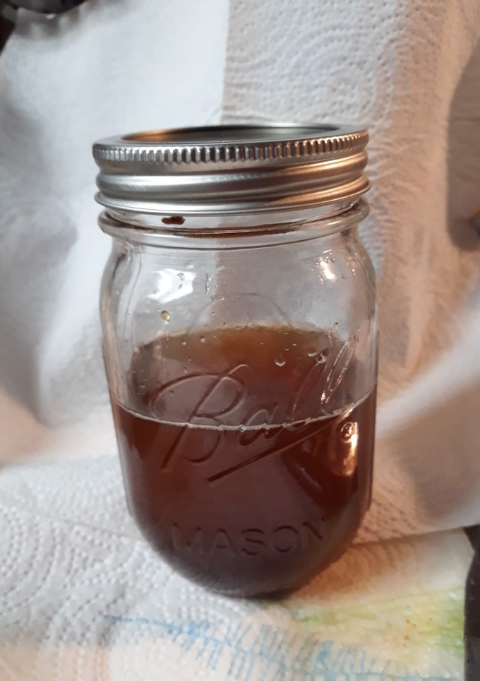 A picture of Harvesting Bacon Drippings.