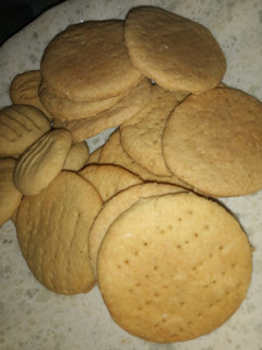 A picture of Butter cookies.