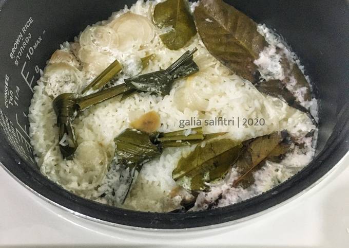 Cara Bikin Nasi Uduk Rice Cooker yang Enak Banget