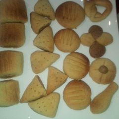 A picture of Simple crunchy cookies.