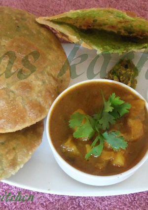 A picture of Peas kachori.
